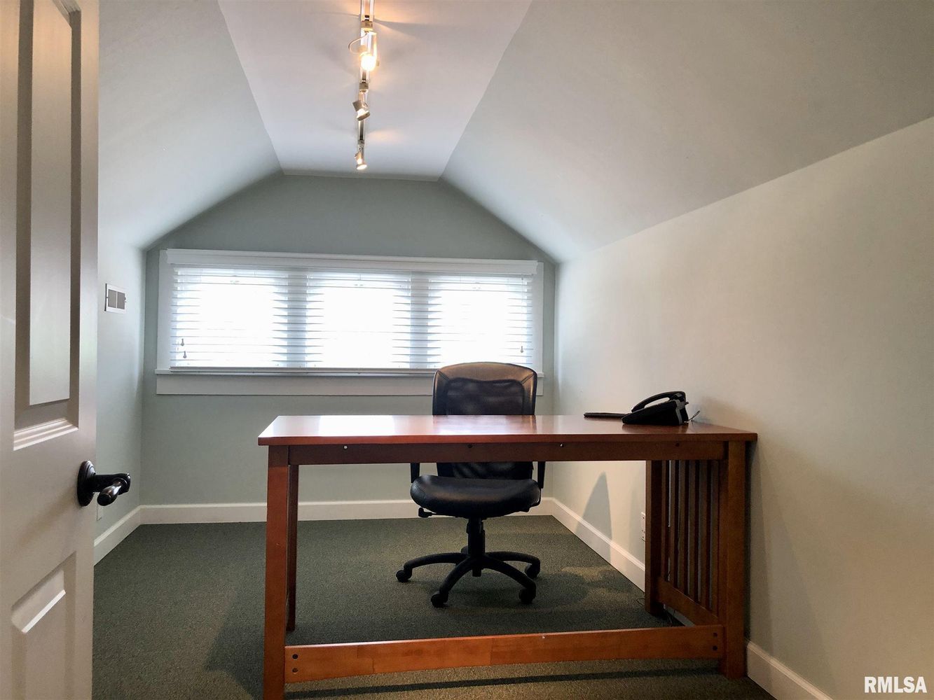 435 W Jackson St, Macomb, IL 61455